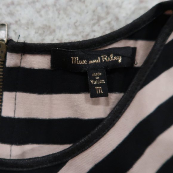 Striped Sleeveless Dress - Picture 7 of 7